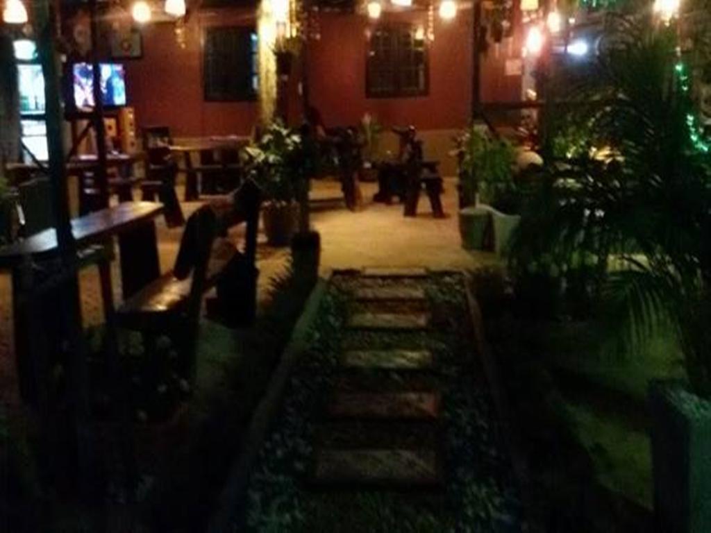 Sangjun Guesthouse Трат Экстерьер фото